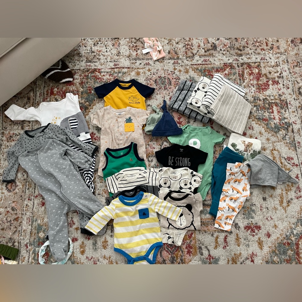 Neutral baby lot